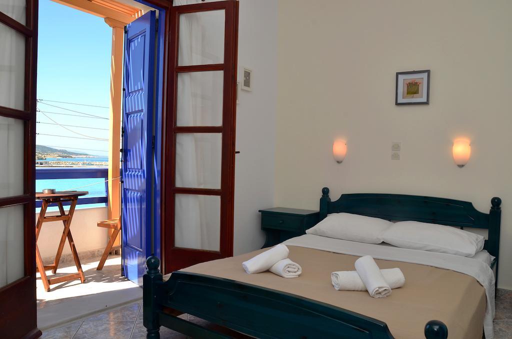 佩特里诺之旅酒店 Koufonisia 外观 照片
